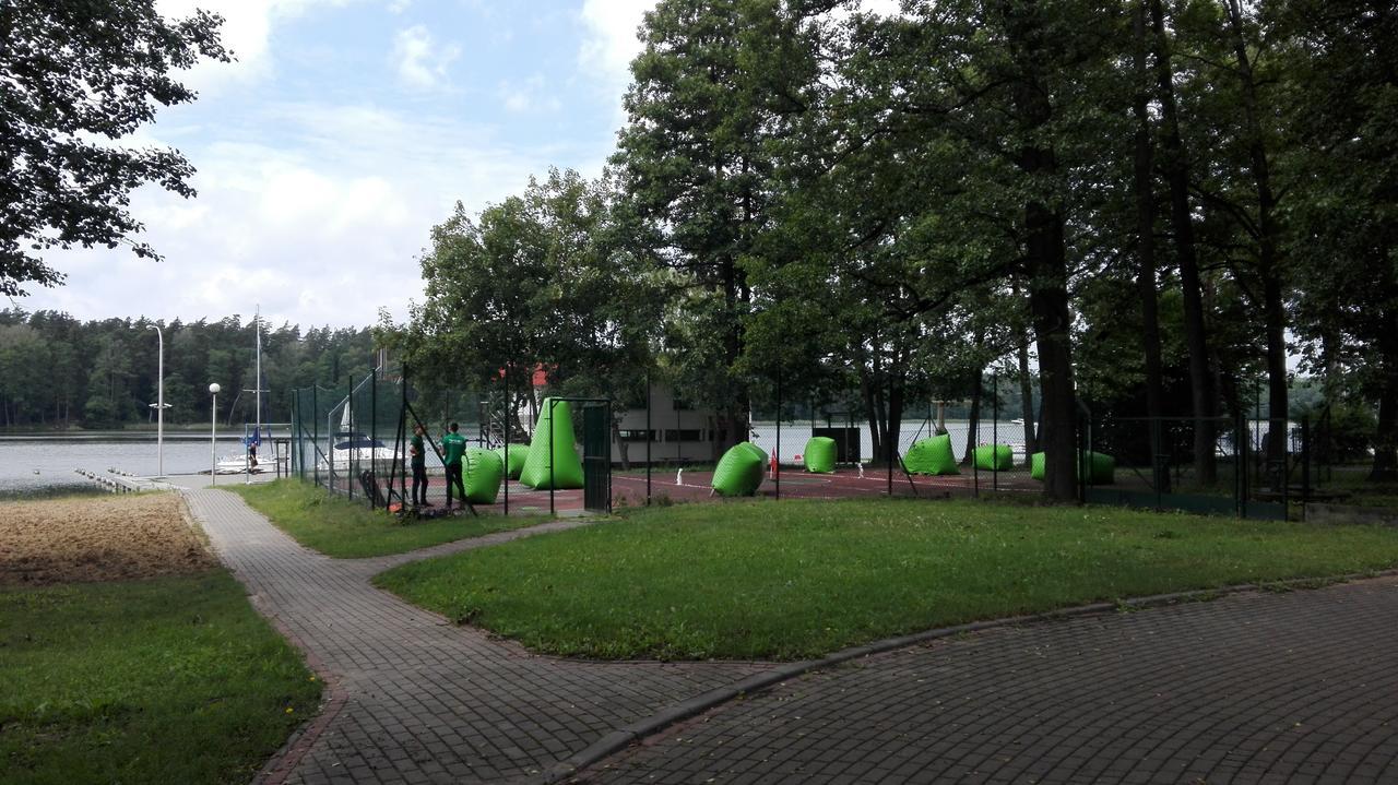 Osrodek Szkoleniowo - Wypoczynkowy Guzianka Hotel Ruciane-Nida Eksteriør billede