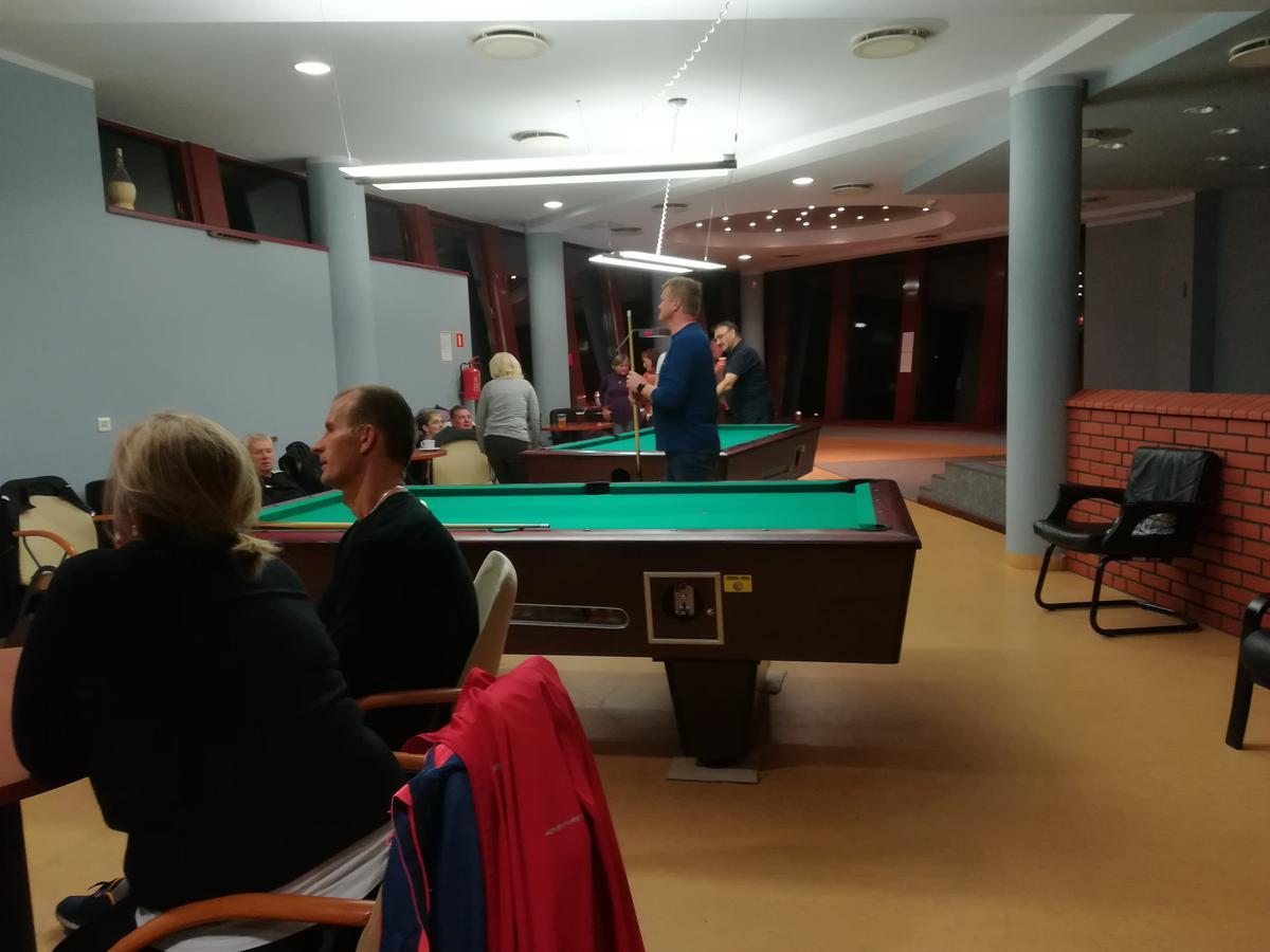 Osrodek Szkoleniowo - Wypoczynkowy Guzianka Hotel Ruciane-Nida Eksteriør billede