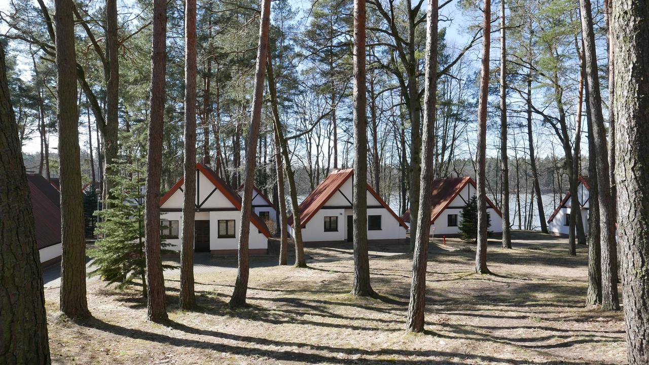 Osrodek Szkoleniowo - Wypoczynkowy Guzianka Hotel Ruciane-Nida Eksteriør billede